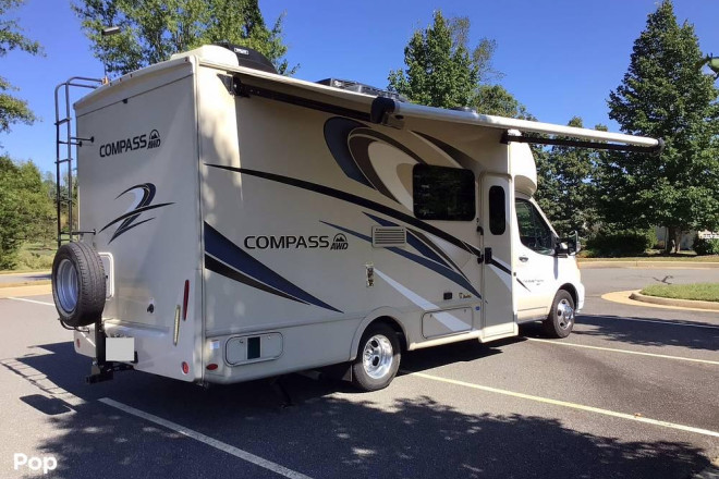 2021 Compass 23TW AWD
