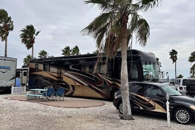 2009 Navigator Bismark IV