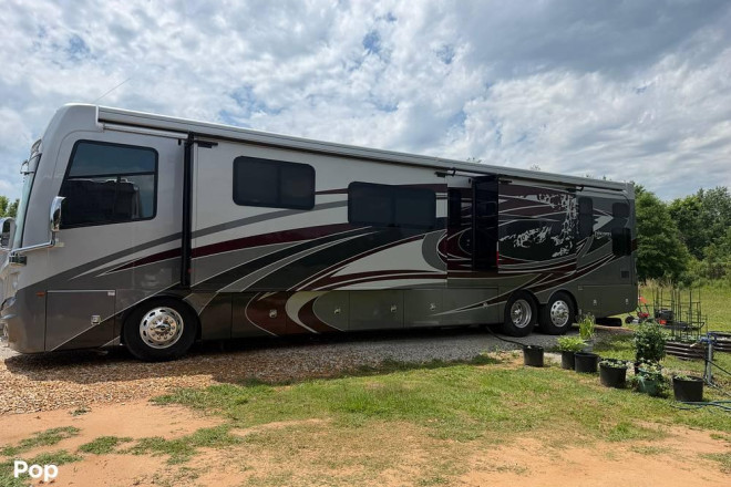 2021 Discovery LXE 44B