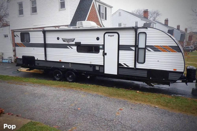 2022 Wildwood 273qxbl
