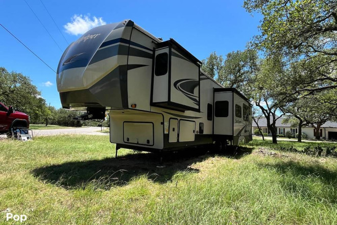 2020 Sandpiper 384QBOK