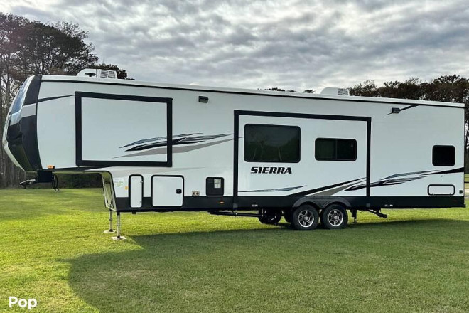 2022 Sierra 3440BH
