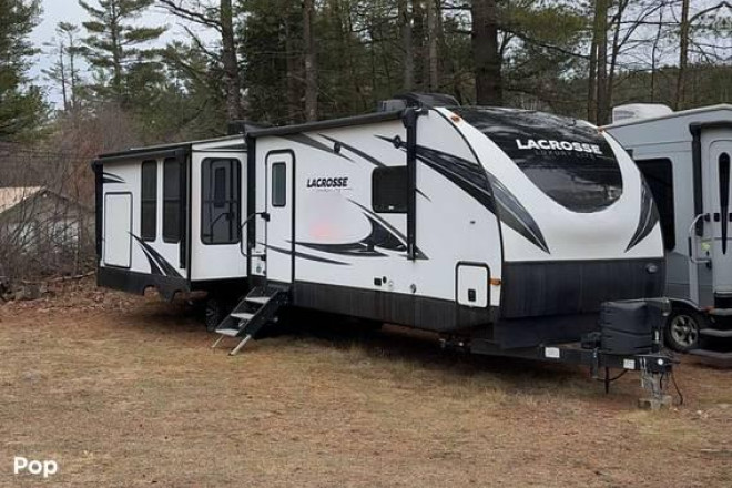 2021 Lacrosse Luxury Lite 3399 SE