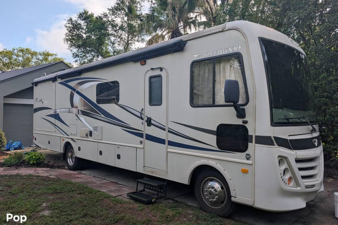 2017 Flair 31W