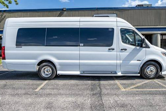 2025 Midwest Automotive Designs G-55