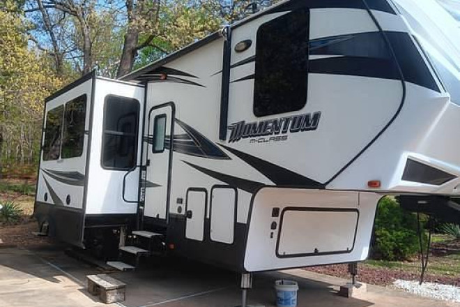 2017 Momentum 328M