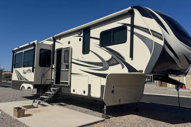 2020 Solitude S-Class 2930RL