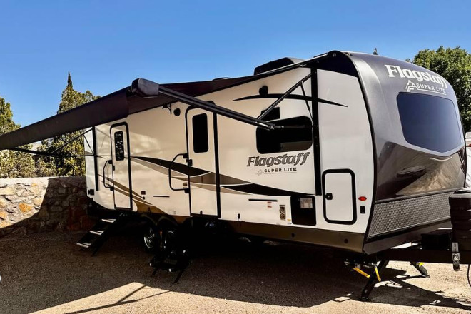 2024 Flagstaff Super Lite 26FKBS