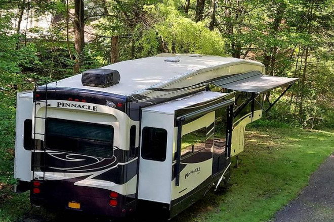 2013 Pinnacle 36REQS