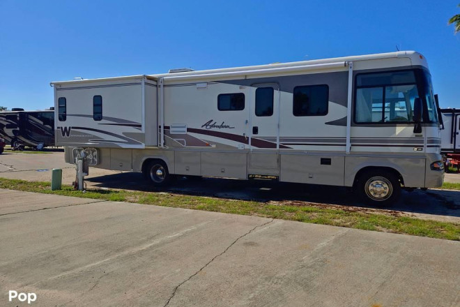 2003 Adventurer 35U