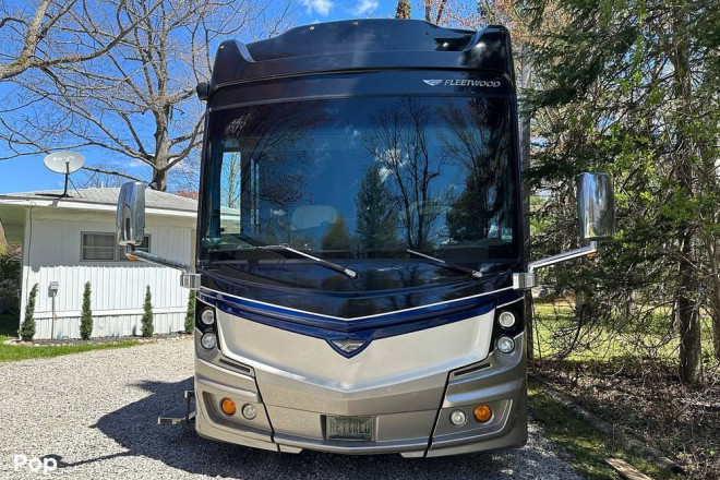 2018 Discovery LXE 39F