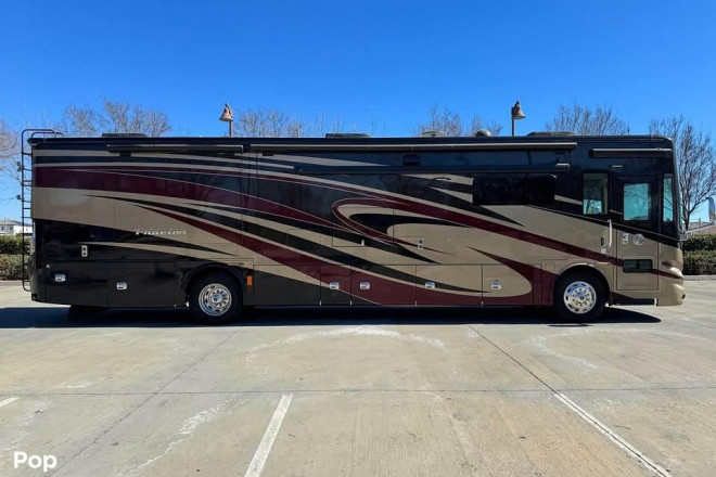 2017 Phaeton 40AH
