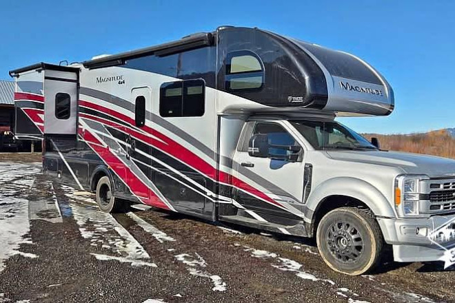 2024 Magnitude XG32 F550 4WD