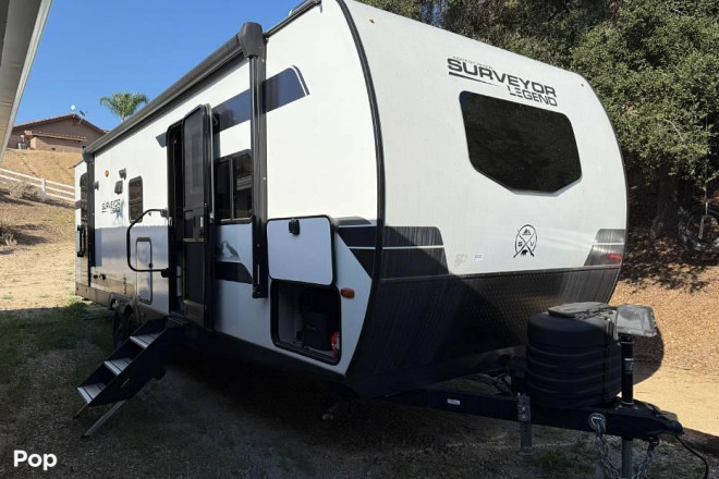 2024 Surveyor Legend 276BHLE