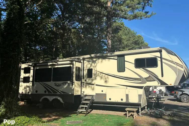 2021 Solitude 3550BH