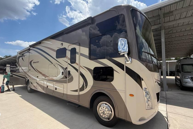 2019 Windsport 35M