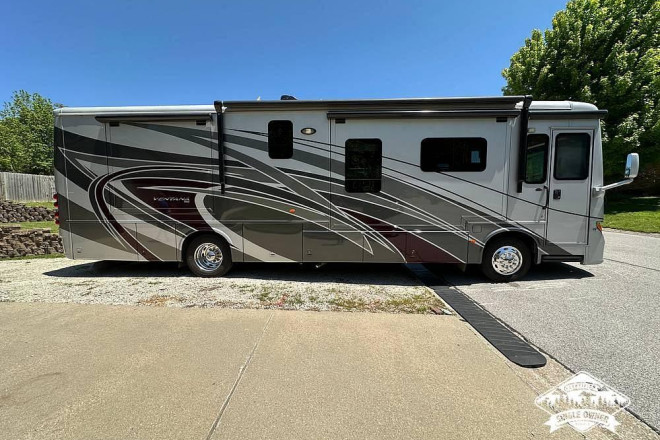 2016 Ventana 3725