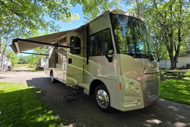 2015 Vista 35B