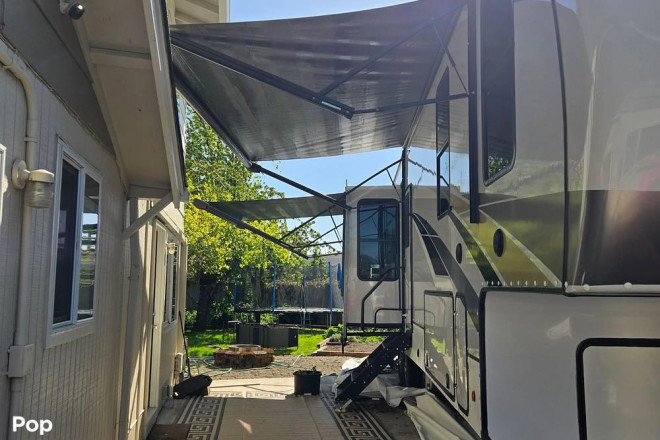 2021 Paradigm 340RL