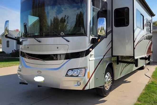 2010 Journey 40L