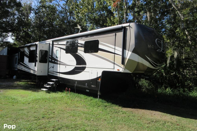 2018 Mobile Suites MSA-40