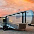 2021 Mobile Suites