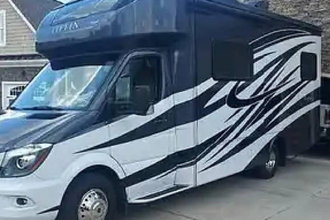 2018 Wayfarer 24QW