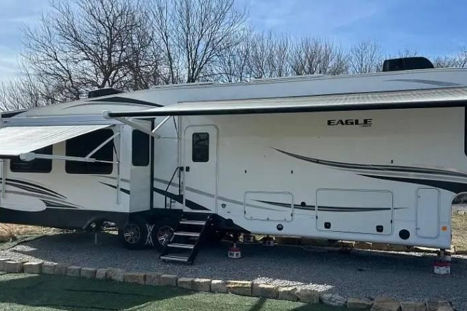 2022 Eagle 355MBQS
