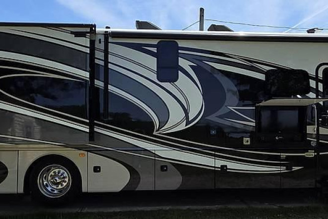 2018 Pace Arrow 36U