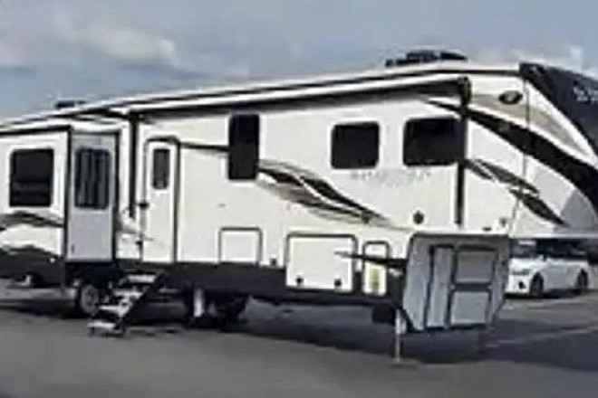 2021 Bighorn Traveler 39MB