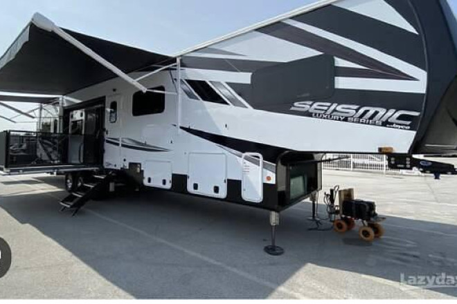 2021 Seismic 4113