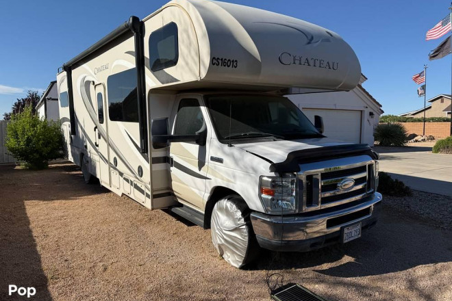 2016 Chateau 31E