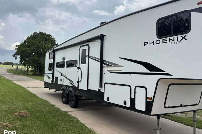 2025 Shasta Phoenix Lite 274BH