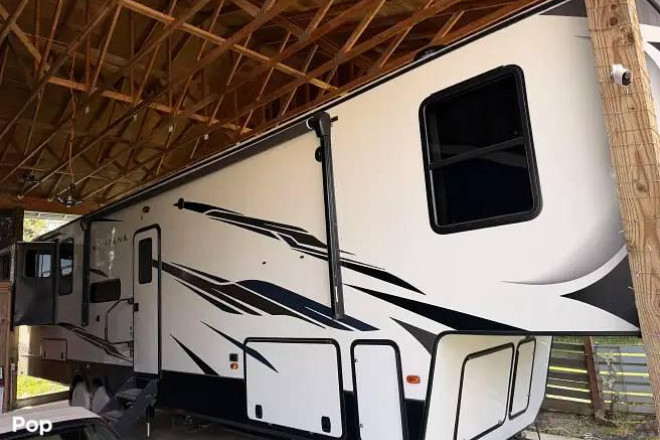 2021 Montana 3791RD
