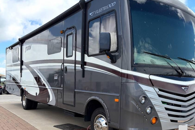 2016 Storm 35SK