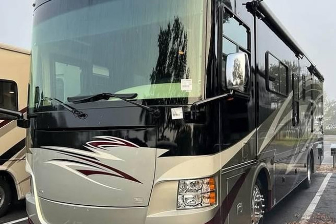 2013 Allegro Red 33AA