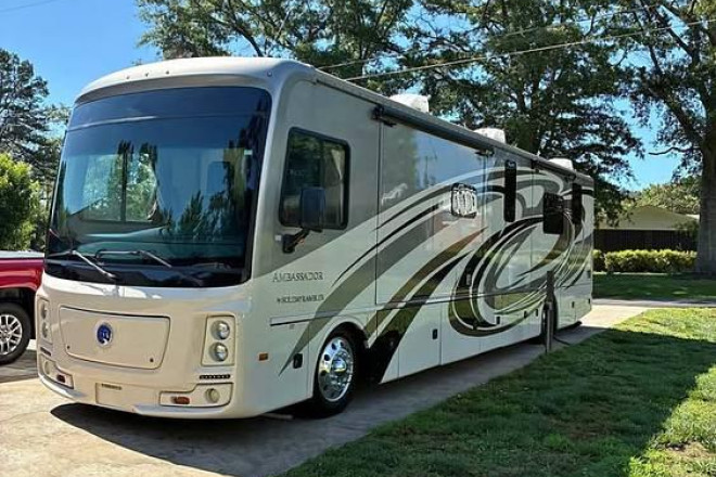 2016 Ambassador 38DBT