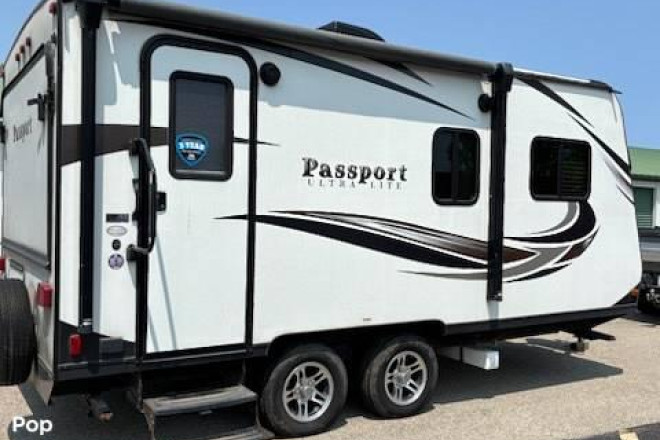 2018 Passport 171 Express