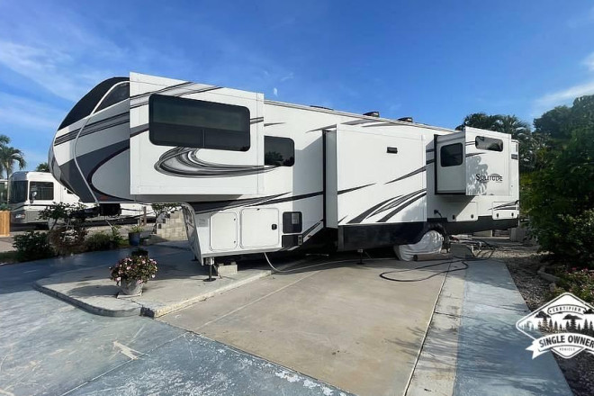 2023 Solitude M-380FL