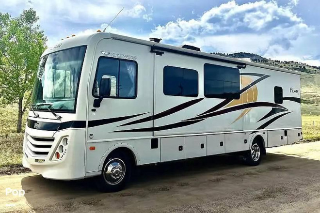 2017 Flair LXE 31W