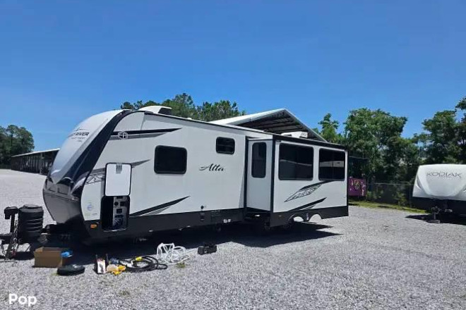 2026 Alta 2850KRL