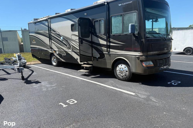 2010 Bounder 35H