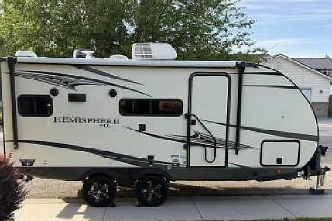 2021 Salem Hemisphere 17RBHL Hemisphere