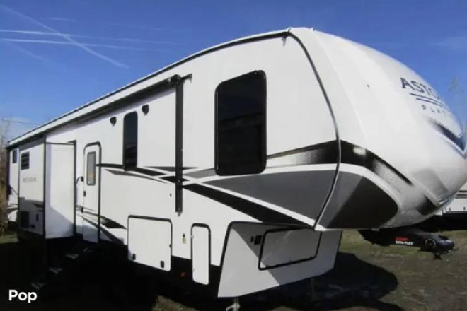 2022 Astoria PLATINUM 3603LFP