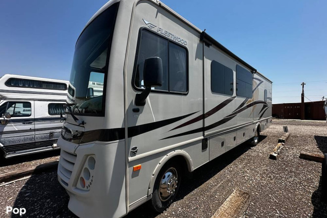 2017 Flair 31W