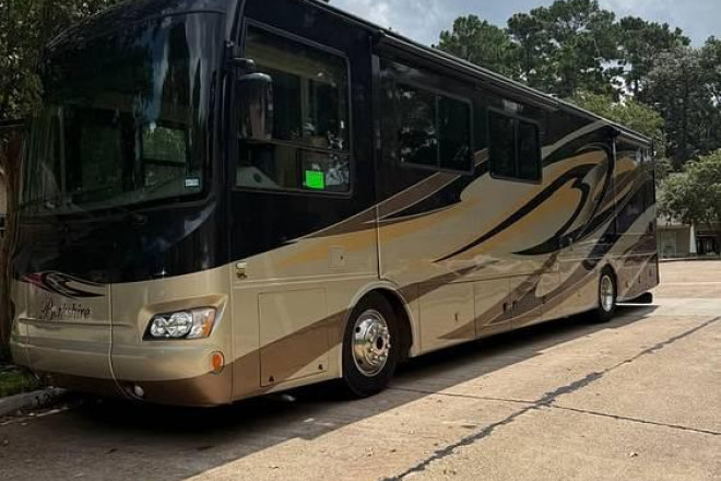 2014 Berkshire 390bh