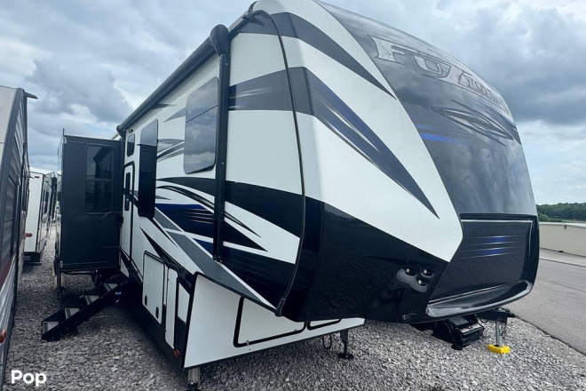 2019 Fuzion 419
