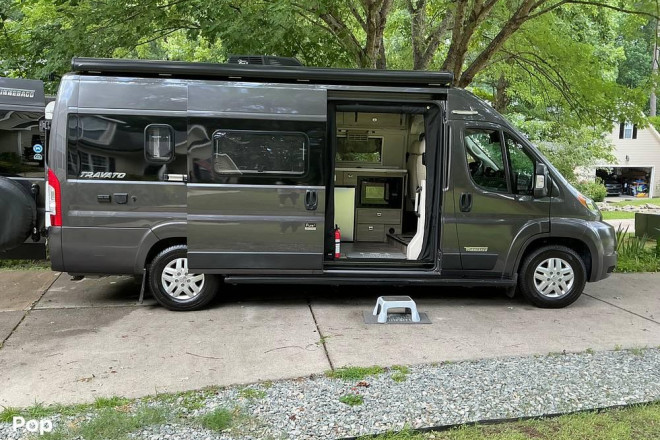 2022 Travato 59KL