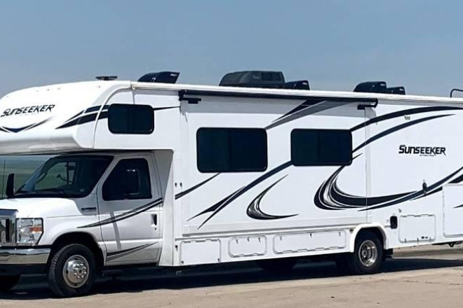 2019 Sunseeker 3010DSF