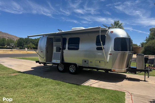 2023 Flying Cloud 23FB